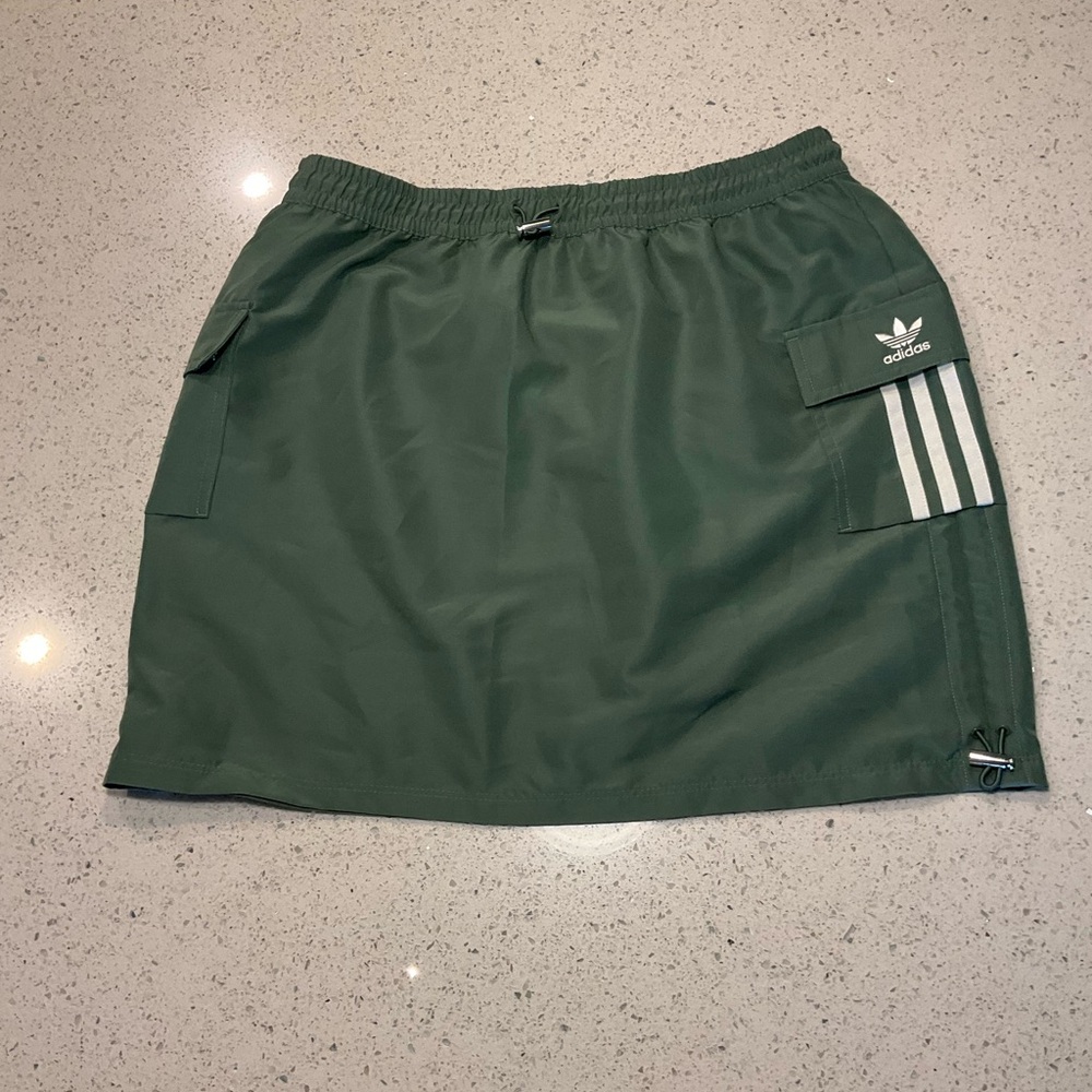 Adidas Green Cargo Skirt Brand New With Tags Women’s Medium